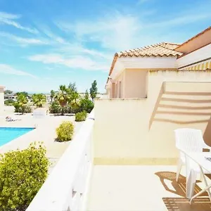 https://apartamento-en-la-playa-de-riumar.catalonia-hotels.com